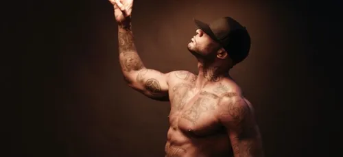 Booba investit le quartier Pablo Picasso de Nanterre pour un clip