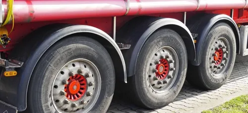 Bordeaux : un conducteur de poids lourd condamné