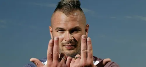 Jul : le rappeur sur le point d’ouvrir sa propre boutique ?