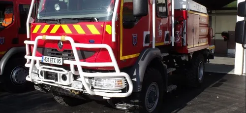 Bassens : dix voitures incendiées cette nuit