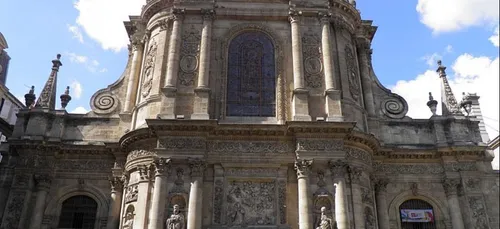 Un millier de personnes aux obsèques de Philippe Madrelle à Bordeaux