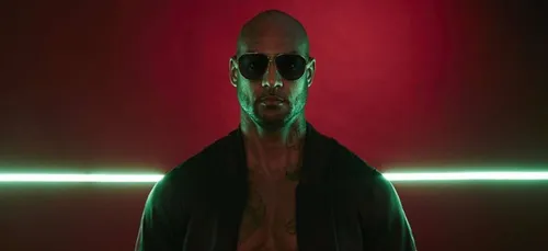 Booba dévoile un extrait de son clip "Glaive" et annonce sa date de...
