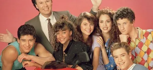 "Sauvés par le gong" : la série aura son reboot avec des acteurs du...