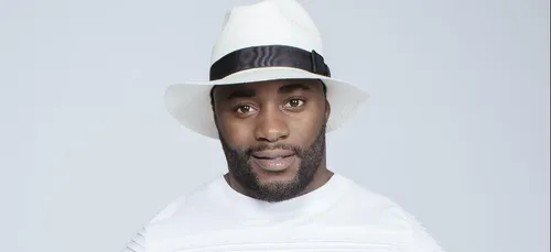 Gradur dévoile un extrait de son prochain single et la date de...