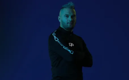 Jul : un double album pour décembre ! (vidéo)