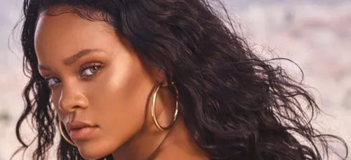 Rihanna s'offre une maison en France !