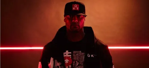 Quand la fille de Booba, 5 ans, reprend son single "Médicament"...