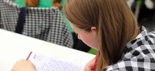 Bordeaux : blocage à la fac de la Victoire, les partiels reportés