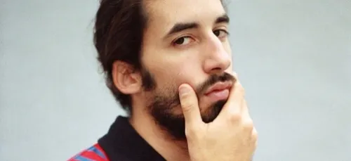 Lomepal dévoile son projet pour aider les sans-abris (vidéo)