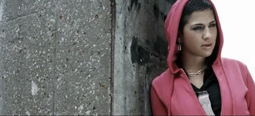 Diam’s : son agence de voyages serait illégale !