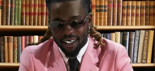 Jok’Air détourne une célèbre photo pour la cover de son nouvel album