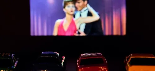 Drive-in à Bordeaux : des séances de cinéma en plein air, place des...