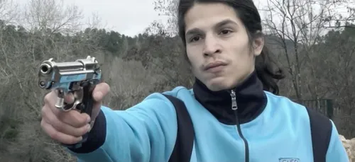 Coursé par la police à moto, Moha La Squale affole la toile (vidéo)