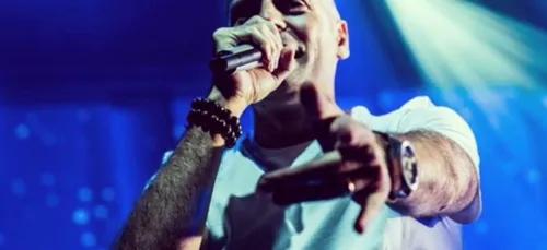 "Des sanctions lourdes" : Akhenaton parle des violences policières...