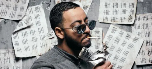 Lacrim s'énerve contre ceux qui le comparent aux rappeurs de la...