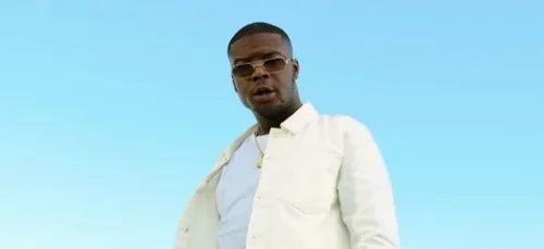 Ninho feat. Heuss L'Enfoiré : une reprise de "La Marseillaise"...