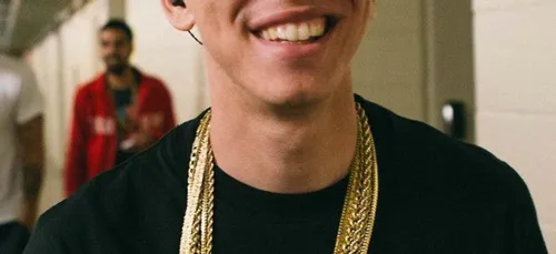 Netflix prépare une série-docu sur les poids lourds du rap US