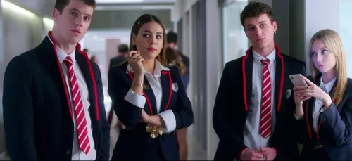 Elite : un cas de Covid-19 dans le casting stoppe le tournage de la...