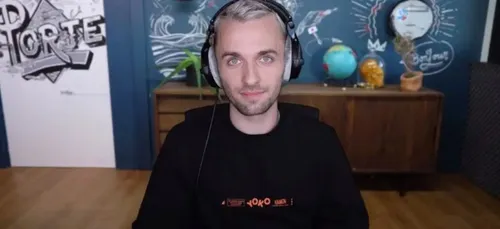 Le YouTubeur Squeezie annonce un premier album et un featuring avec...