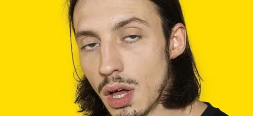 Roméo Elvis accusé à son tour d’agression sexuelle sur Instagram...