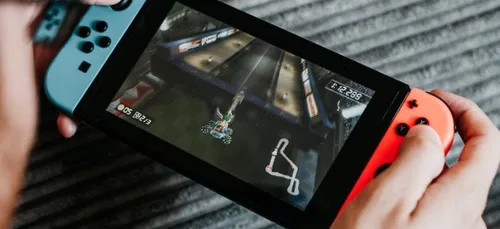 Bugs des manettes de la Nintendo Switch : un enfant réclame cinq...