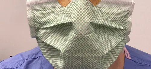 Voici la méthode infaillible pour éviter la buée sur les lunettes à...