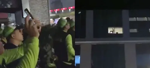 Un couple surpris en plein ébat sexuel par des dizaines de passants...