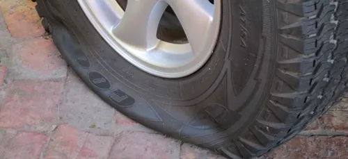 Le « sérial creveur de pneus »  a-t-il récidivé  à Bordeaux ?