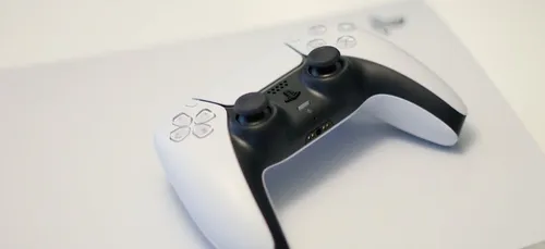 Écologie : la PS5 et les Xbox Series consomment trop d’électricité !