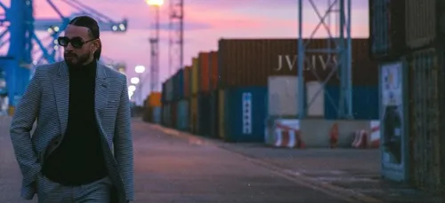 « JVLIVS II » : SCH envoie la date de sortie et la cover de son...