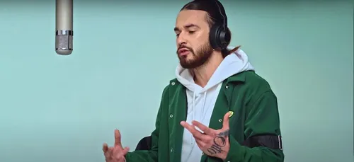 "Loup Noir" : SCH envoie un morceau inédit rempli d’émotion (vidéo)