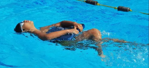 Gironde : l'opération Objectif nage pour apprendre à nager...
