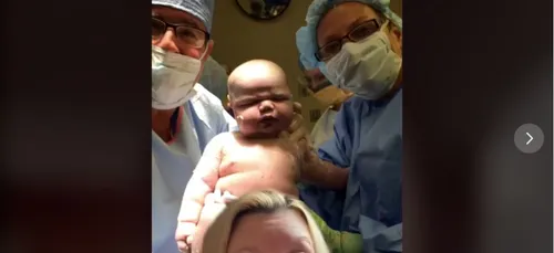 Une femme accouche d’un bébé de 6 kilos ! (Vidéo)
