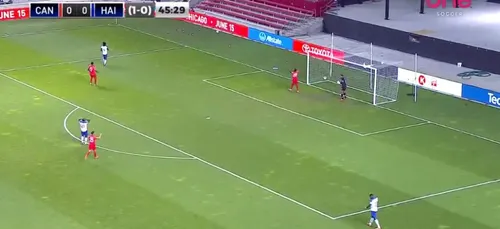 Éliminatoires de la Coupe du monde 2022 : l'énorme gaffe du gardien...