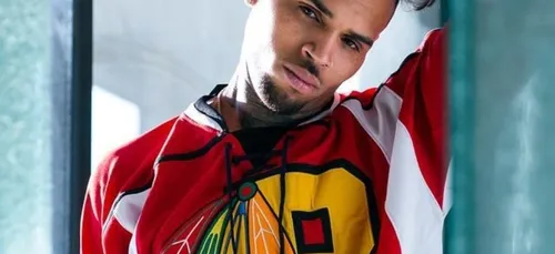 Chris Brown : sa fille lui fait un cadeau adorable pour son...