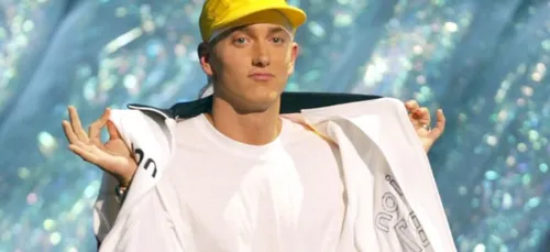 Eminem, Nelly ou P.Diddy ? Qui était n°1 en juillet 2002 ?