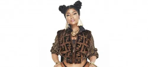 Quand Nicki Minaj annonce sa collaboration avec Ariana Grande sur...