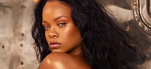 Quand Rihanna devient complètement hystérique devant un match de...