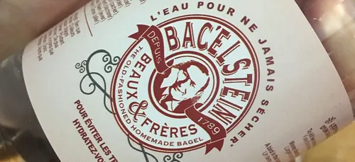 Des bouteilles d’eau pour tricher au BAC !