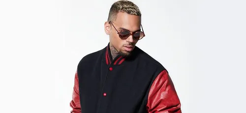 Chris Brown : une nouvelle jeune femme réclame une « ordonnance...