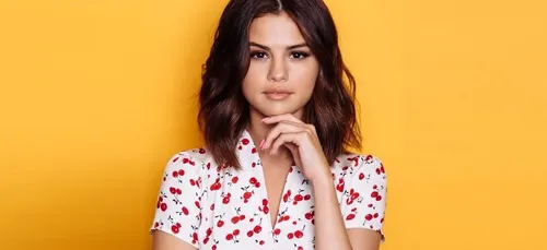Selena Gomez se confie : sa dépression, son couple, ses projets...