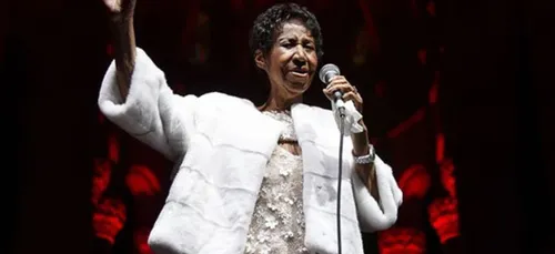 Aretha Franklin est hospitalisée dans un état "critique"