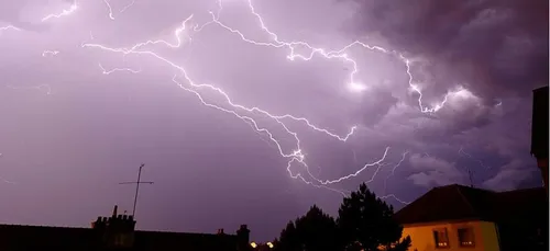 De violents orages attendus en Gironde et Dordogne