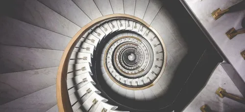 Une porte ou une plage ? Une illusion d’optique rend dingue les...