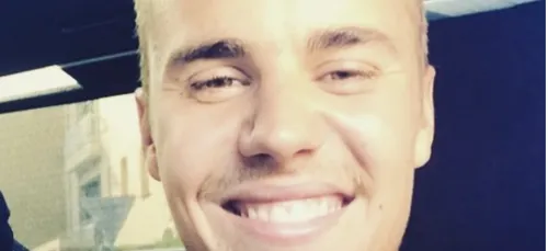 Justin Bieber n'est plus célibataire et sa copine est une vraie...