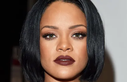 Rihanna est la cible de commentaires racistes sur Twitter !