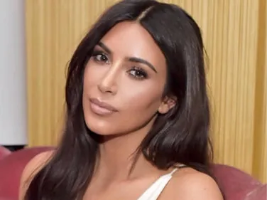 Kim Kardashian : accusée de " Photoshop Fail ", elle s'explique...