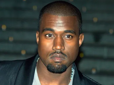Kanye West fait un retour fracassant sur Twitter