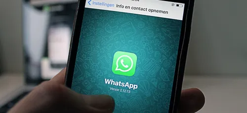 WhatsApp : bientôt une fonctionnalité pour envoyer des messages «...