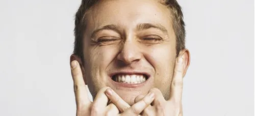 Vald dévoile la mixtape "NQNT33" (son)